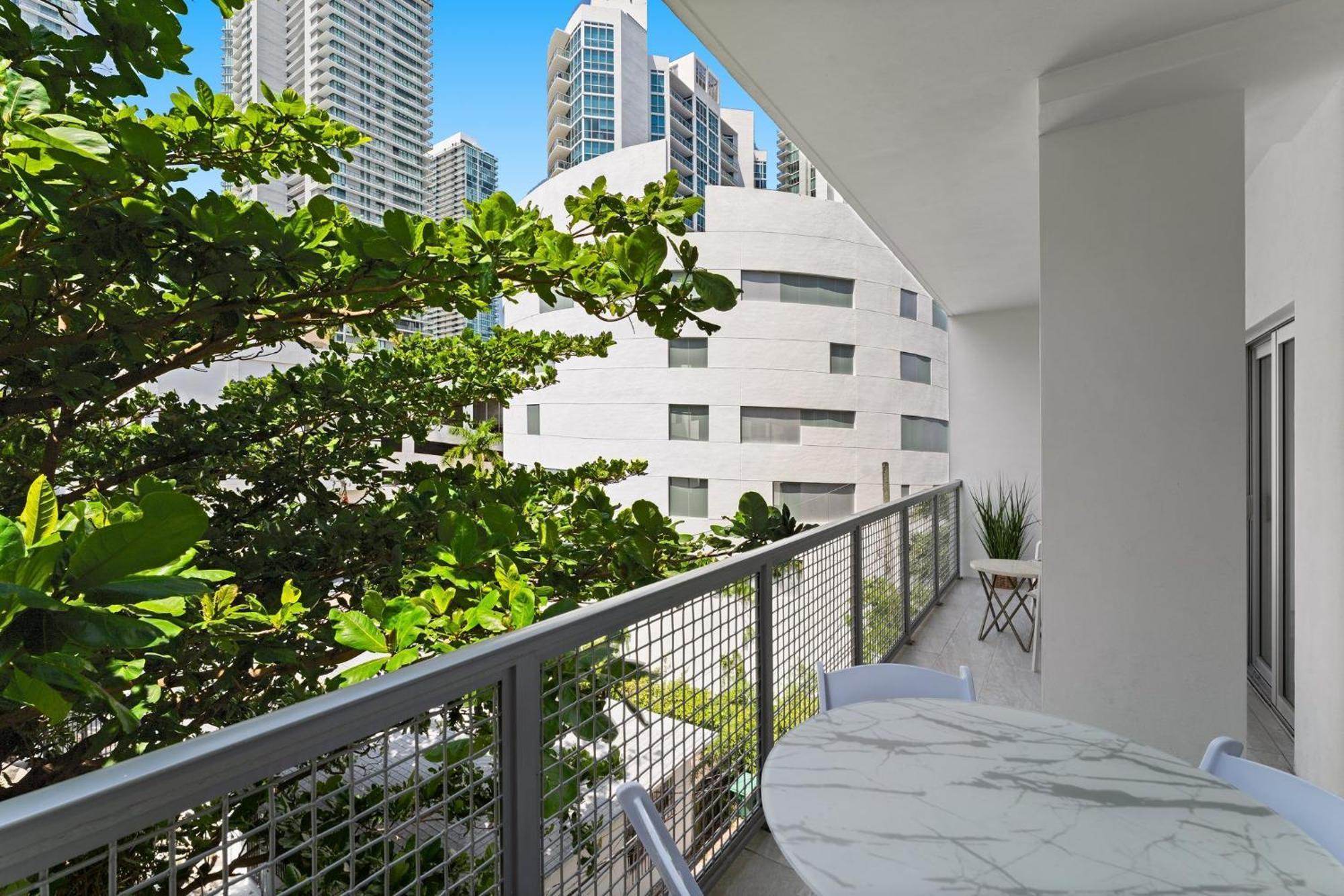 Modern Apartment In Edgewater Miami Ruang foto