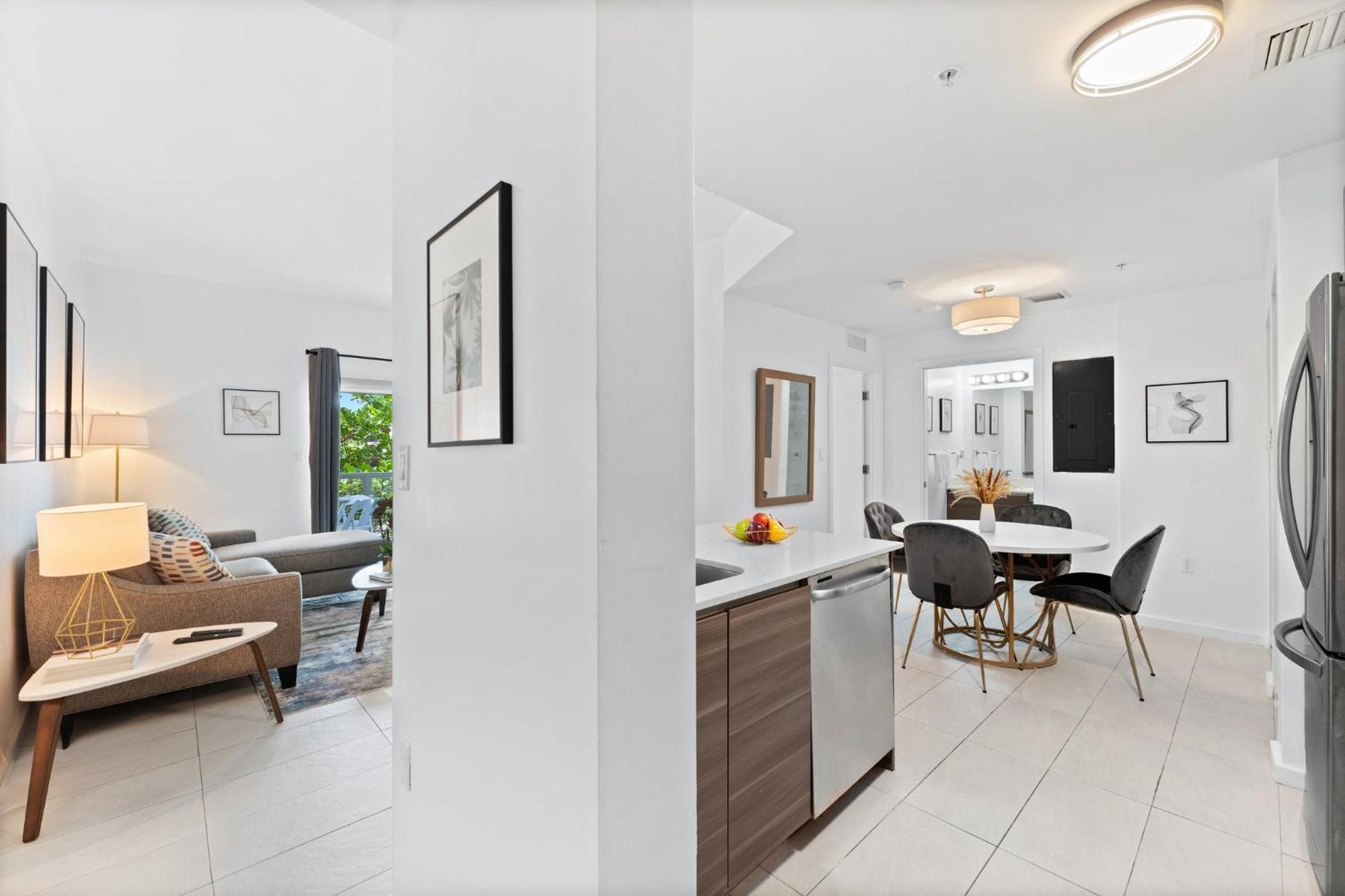 Modern Apartment In Edgewater Miami Ruang foto